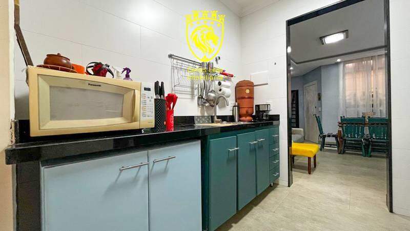 Casa à venda com 2 quartos, 70m² - Foto 9