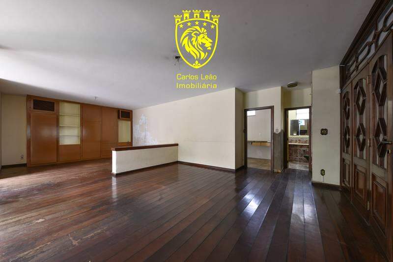 Casa à venda com 6 quartos, 679m² - Foto 7