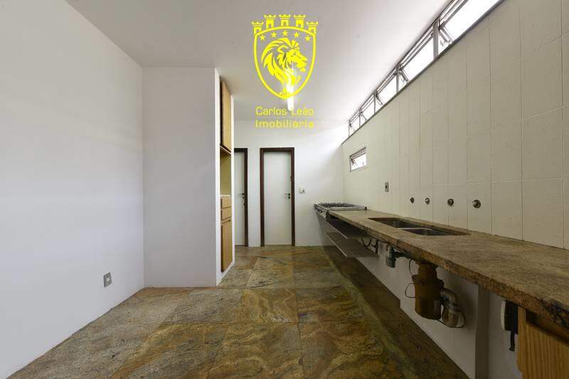 Casa à venda com 6 quartos, 679m² - Foto 8