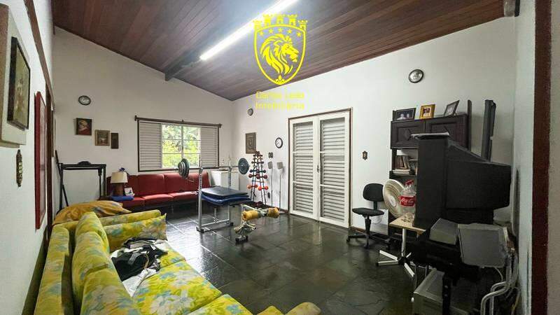 Casa à venda com 8 quartos, 500m² - Foto 14