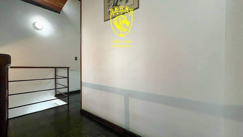 Casa à venda com 8 quartos, 500m² - Foto 16