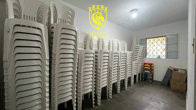 Casa à venda com 8 quartos, 500m² - Foto 20