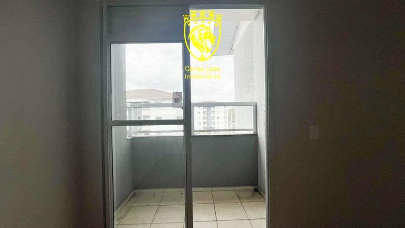 Apartamento à venda com 3 quartos, 55m² - Foto 3