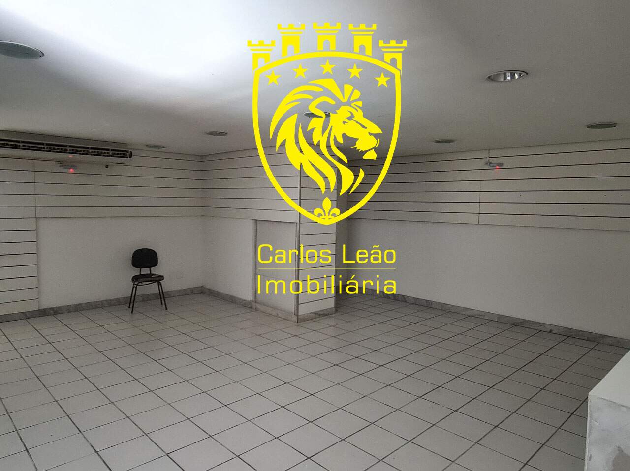 Loja-Salão, 250 m² - Foto 1