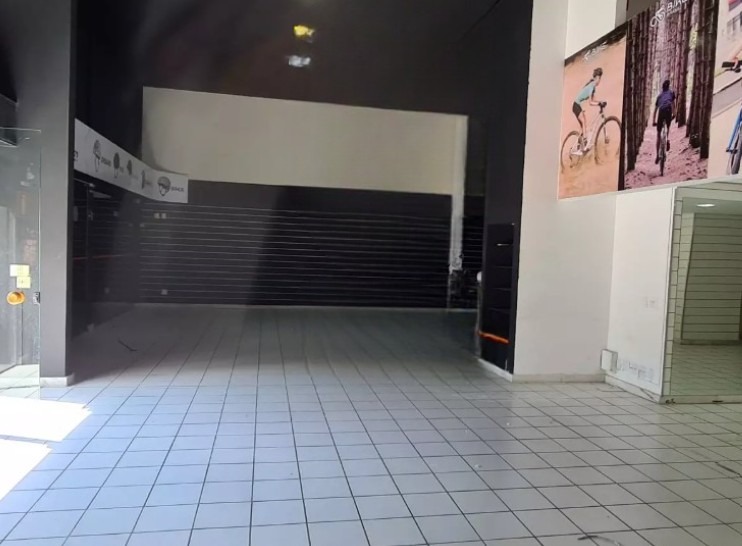 Loja-Salão, 250 m² - Foto 2