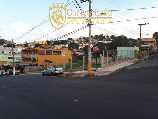 Lote/terreno para alugar em Belo Horizonte, no bairro Palmeiras