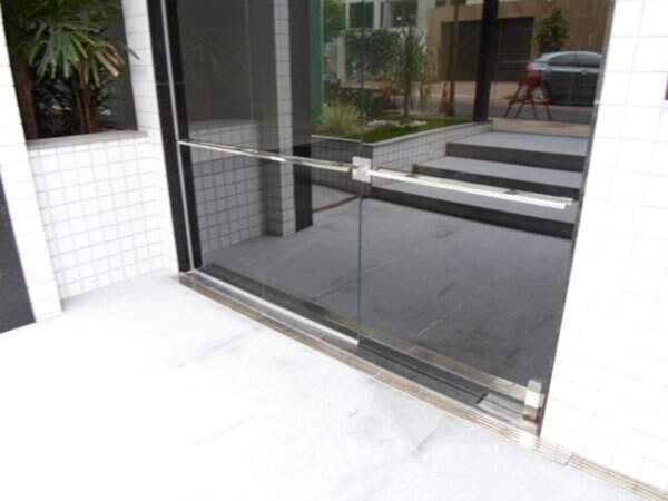 Apartamento para alugar com 4 quartos, 140m² - Foto 16