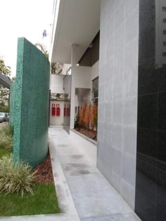 Apartamento para alugar com 4 quartos, 140m² - Foto 17