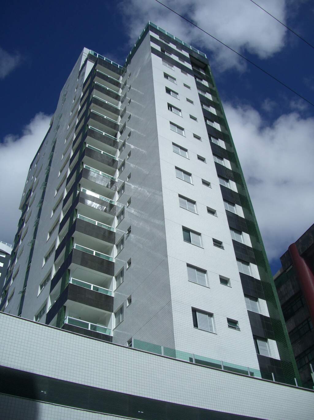 Apartamento para alugar com 4 quartos, 140m² - Foto 5