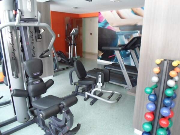 Apartamento para alugar com 4 quartos, 140m² - Foto 23
