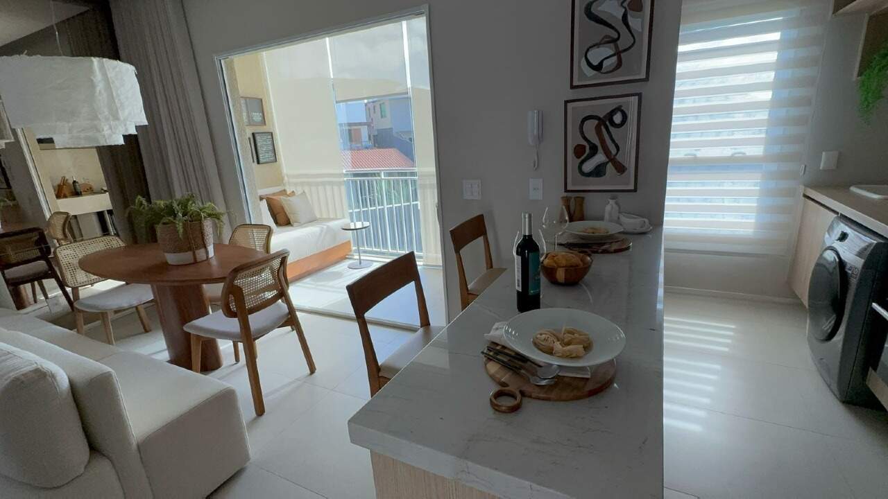 Casa à venda com 3 quartos, 122m² - Foto 1