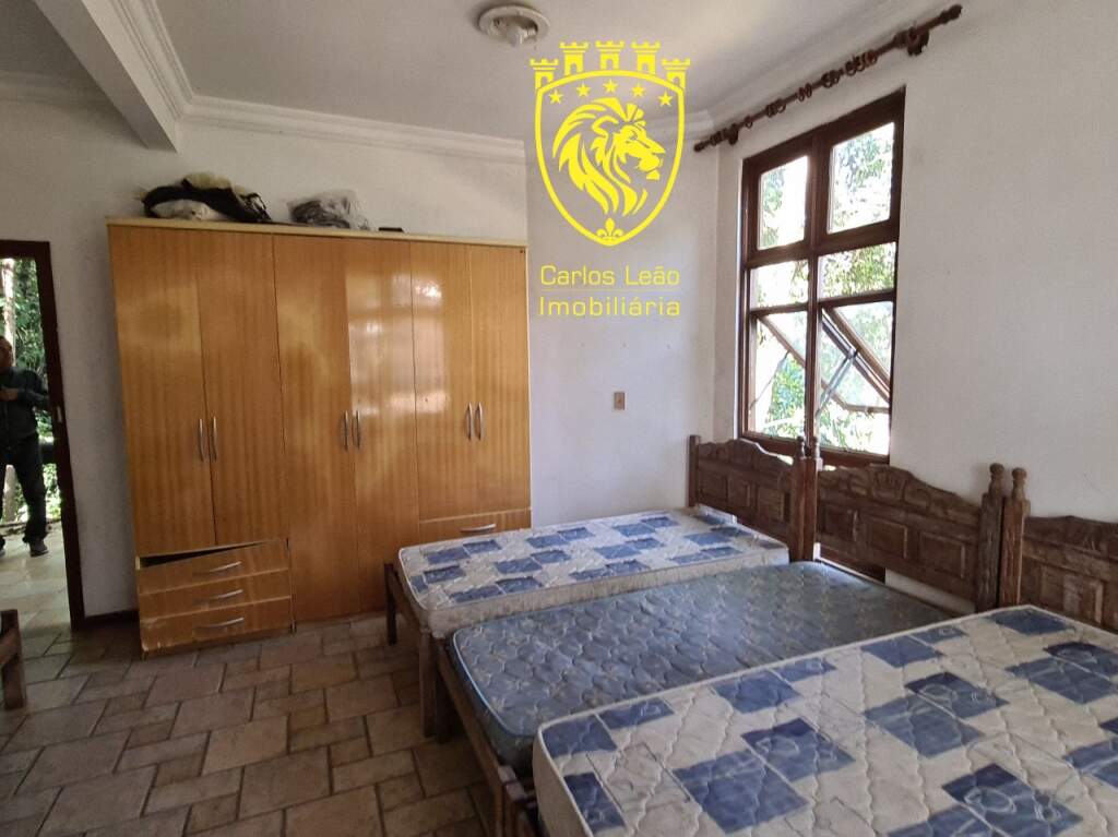 Casa com 4 dormitórios à venda em Santa Luzia, no bairro Chácaras Santa Inês