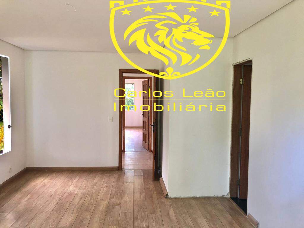 Casa à venda com 4 quartos, 1800m² - Foto 23