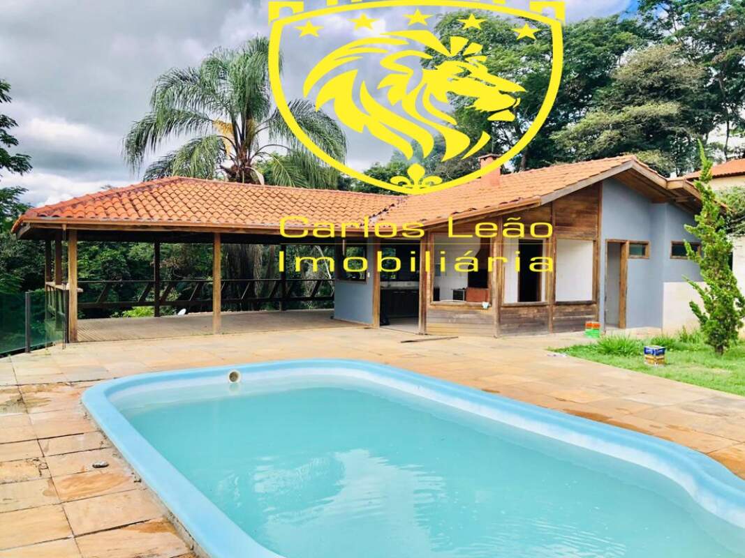 Casa à venda com 4 quartos, 1800m² - Foto 15