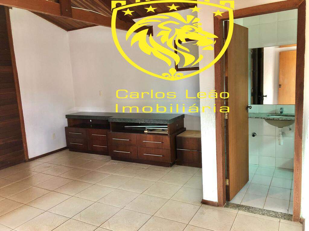 Casa à venda com 4 quartos, 1800m² - Foto 8