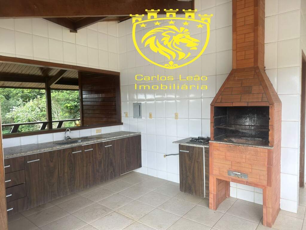 Casa à venda com 4 quartos, 1800m² - Foto 5