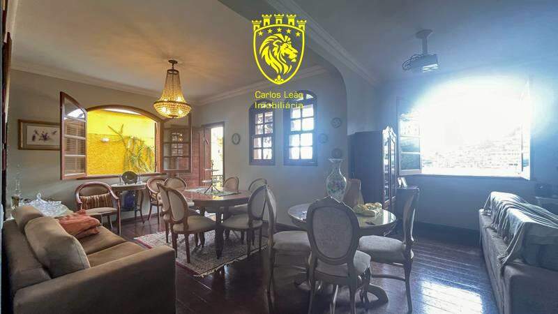 Casa com 4 dormitórios à venda em Belo Horizonte, no bairro Santa Lúcia