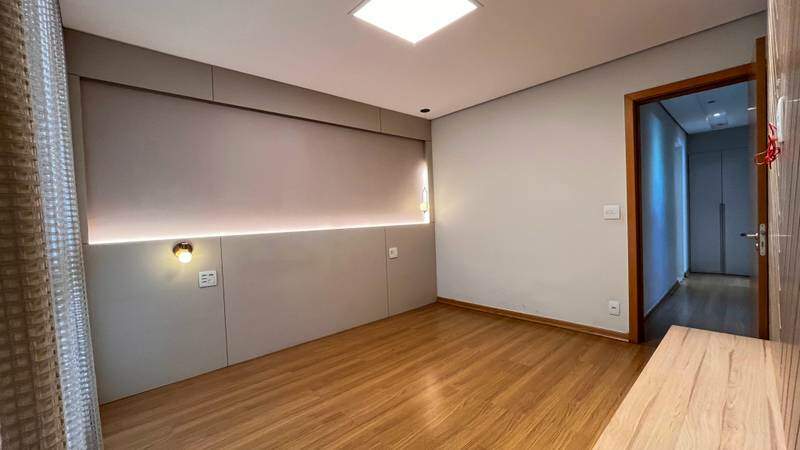 Cobertura à venda com 3 quartos, 220m² - Foto 17