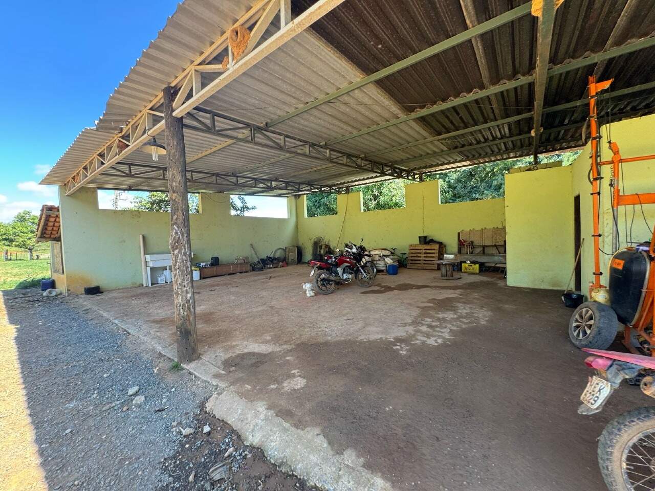 Fazenda à venda com 1 quarto, 46000m² - Foto 22