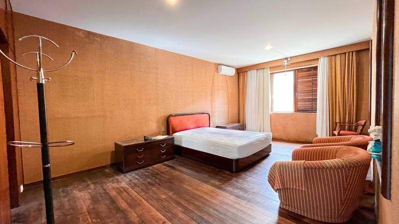 Casa à venda com 4 quartos, 1000m² - Foto 6
