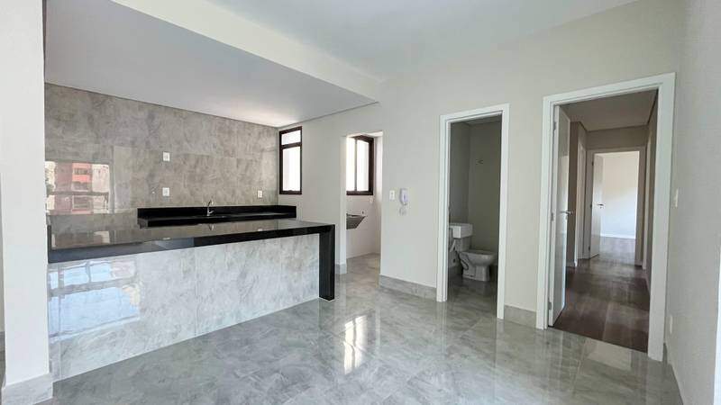 Apartamento com 4 dormitórios à venda em Belo Horizonte, no bairro Castelo