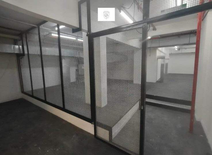 Loja-Salão para alugar, 251m² - Foto 2