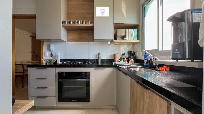 Apartamento à venda com 2 quartos, 64m² - Foto 11