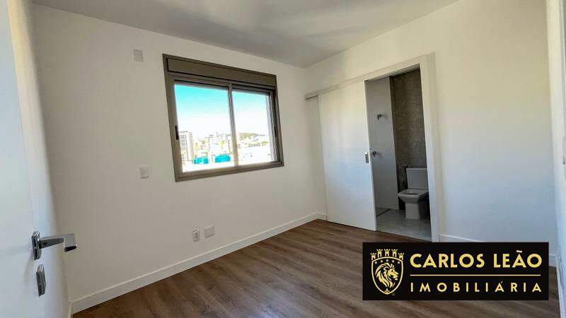 Apartamento à venda com 4 quartos, 136m² - Foto 20