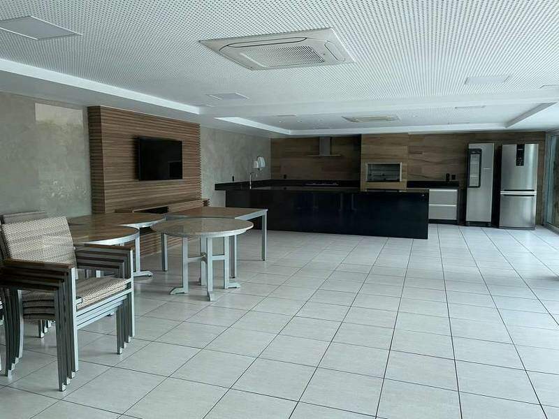 Apartamento à venda com 4 quartos, 230m² - Foto 3