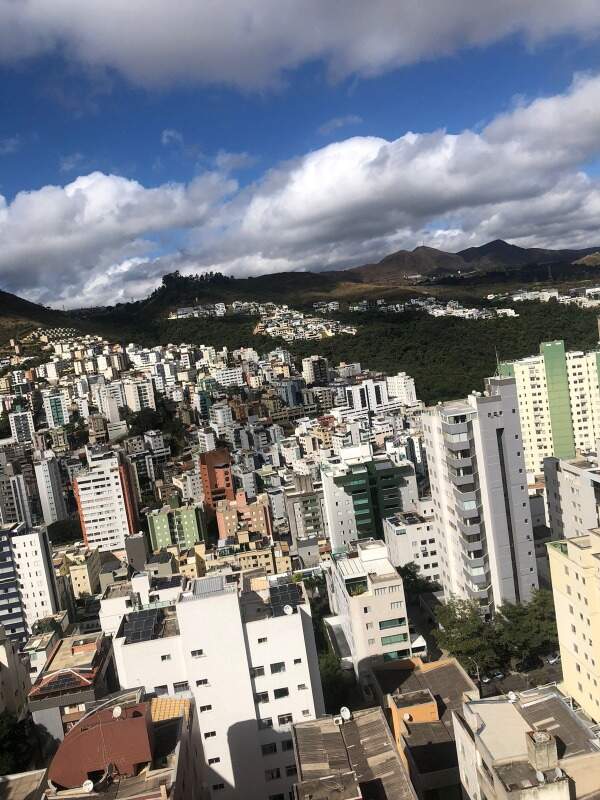 Apartamento à venda com 3 quartos, 85m² - Foto 4