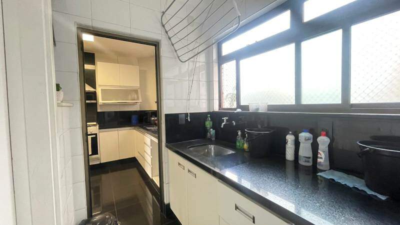Apartamento à venda com 4 quartos, 113m² - Foto 6