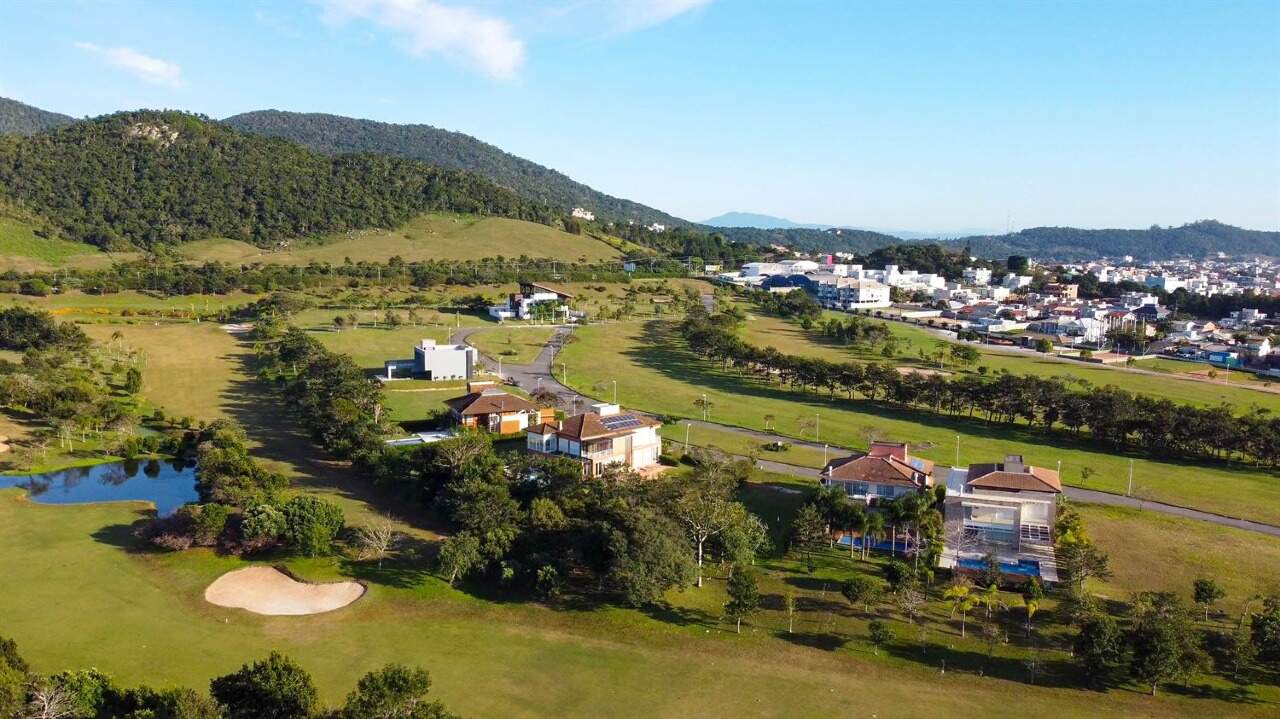 Lote / Terreno à venda em Florianópolis, no bairro Ingleses Do Rio Vermelho