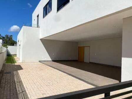 Casa de Condomínio para alugar com 5 quartos, 434m² - Foto 6