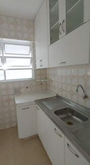 Apartamento para alugar com 3 quartos, 139m² - Foto 11