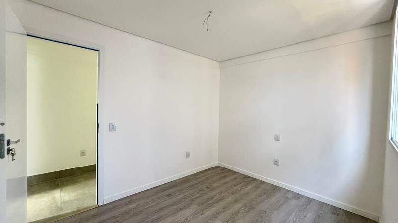 Cobertura à venda com 3 quartos, 84m² - Foto 11