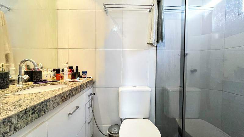 Casa à venda com 4 quartos, 110m² - Foto 17