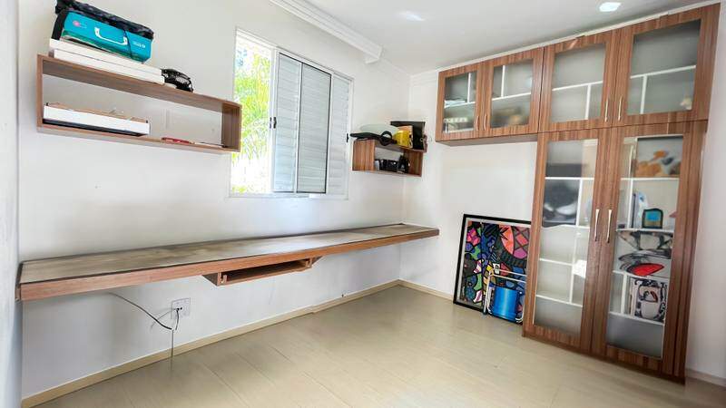 Casa à venda com 4 quartos, 110m² - Foto 8