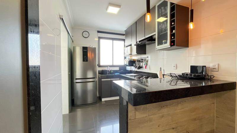 Apartamento à venda com 3 quartos, 90m² - Foto 22