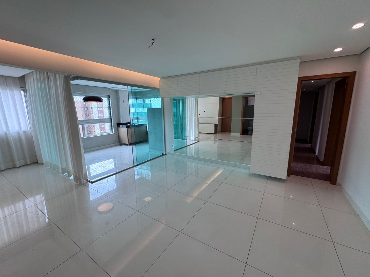 Apartamento, 4 quartos, 140 m² - Foto 1