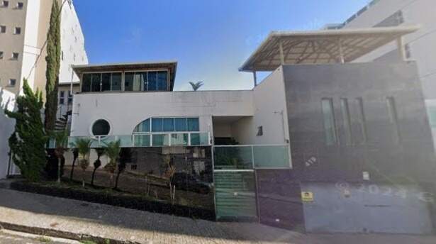 Casa com 4 quartos para alugar em Belo Horizonte, no bairro Buritis