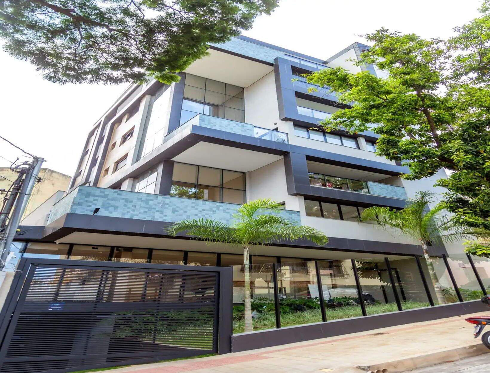 Cobertura com 3 quartos à venda no bairro Sion em Belo Horizonte