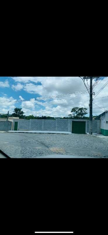 Lote / Terreno à venda em Contagem, no bairro Chácaras Califórnia