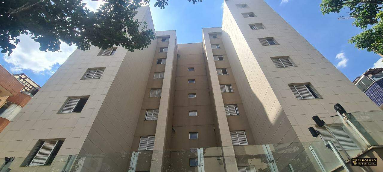 Apartamento com 4 quartos para alugar no bairro Buritis em Belo Horizonte