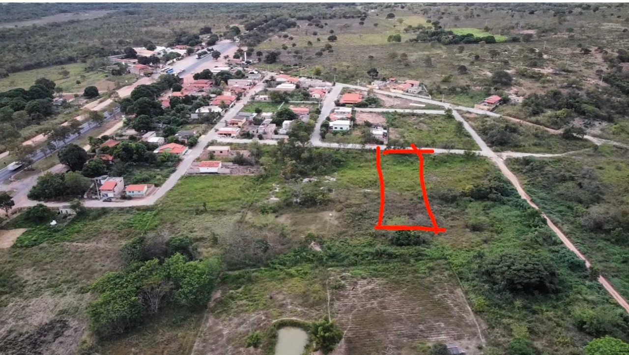 Lote / Terreno à venda no bairro Centro em Augusto De Lima