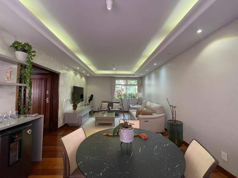 Apartamento com 4 quartos à venda no bairro Anchieta em Belo Horizonte