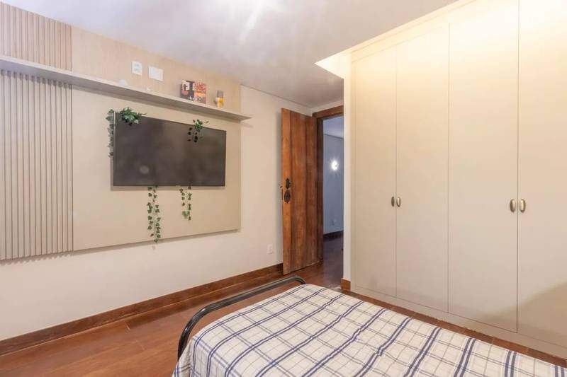 Casa, 5 quartos, 758 m² - Foto 23