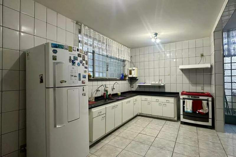 Casa, 4 quartos, 321 m² - Foto 13