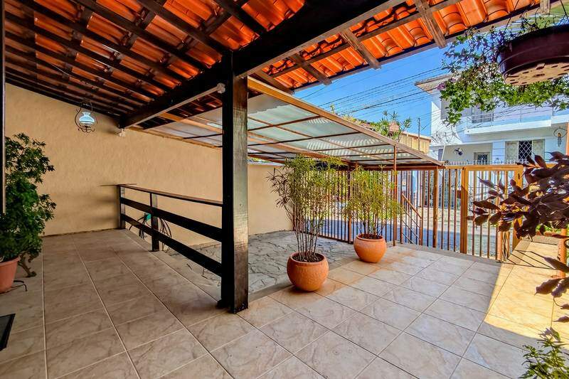 Casa, 3 quartos, 287 m² - Foto 24