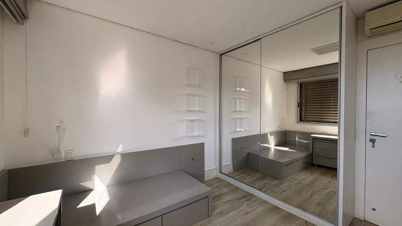 Cobertura, 3 quartos, 251 m² - Foto 11