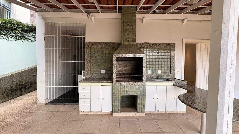 Casa, 4 quartos, 304 m² - Foto 25